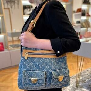 💎✨BEAUTIFUL✨💎 Authentic LOUIS VUITTON Monogram Denim Baggy GM Blue Bag